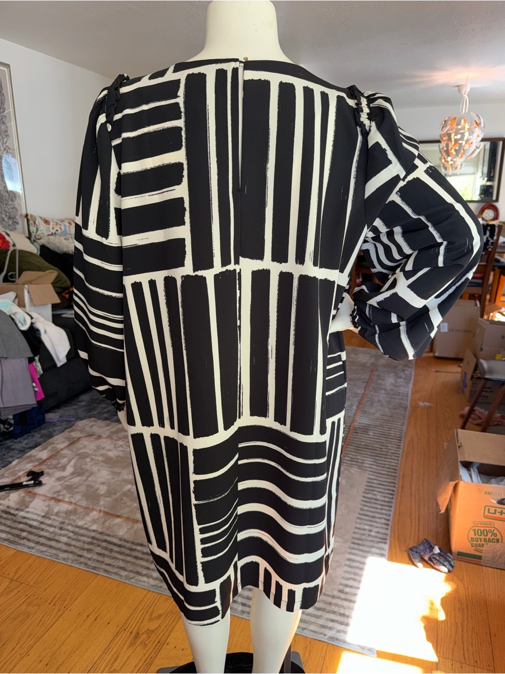 ELOQUII Black & Cream Geometric Shift Dress sz 16  NWT! - Picture 4 of 7
